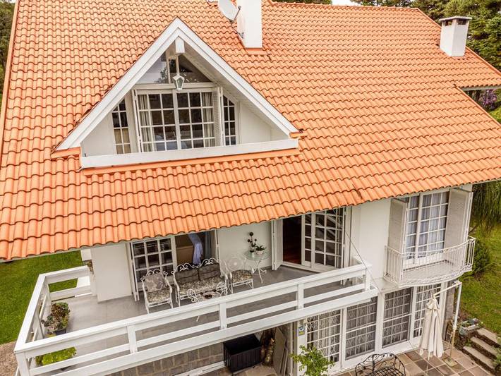 Casa de férias para 12 pessoas, com jardim em Gramado