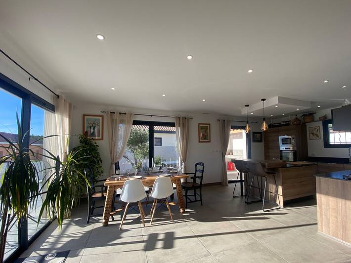 Gîte für 5 Personen, mit Terrasse und Garten sowie Pool