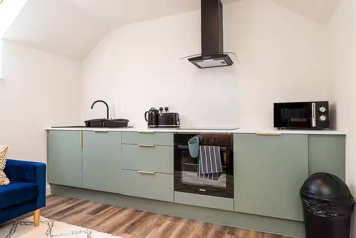 Estudio entero, Style 7 - Modern studio near dmu & Lri in Leicester, Heart of England