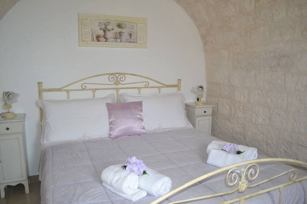 Trulli of the Chain in Martina Franca, Provincia de Taranto