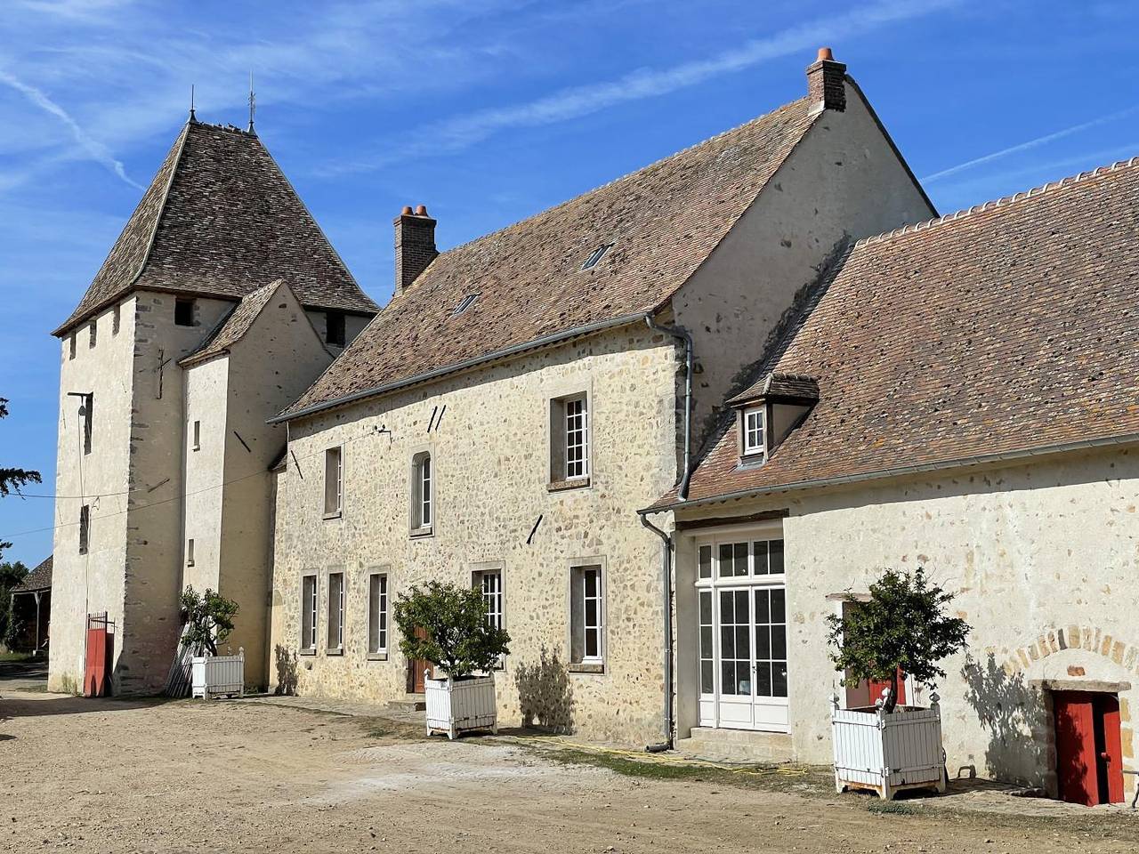 Ferme Manoir de Cochefilet in Roinville, Essonne