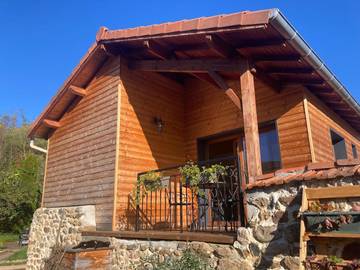Gîte pour 2 personnes, avec terrasse et vue à Lavoûte-sur-Loire