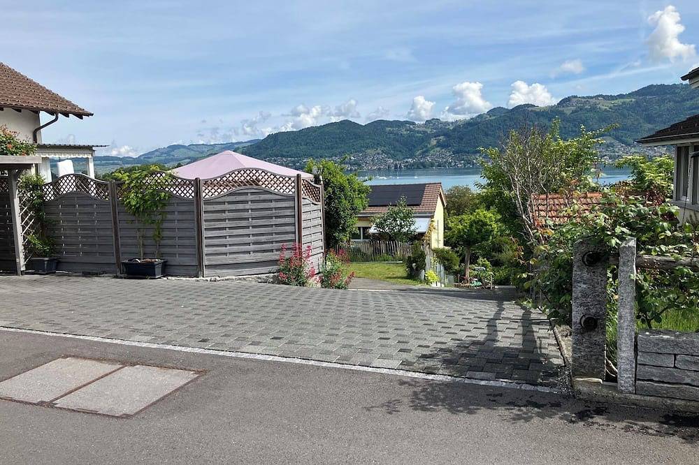 Ganze Wohnung, Gästezimmer Rose Appartement/Fewo Appartement/Fewo in Thun, Thunersee