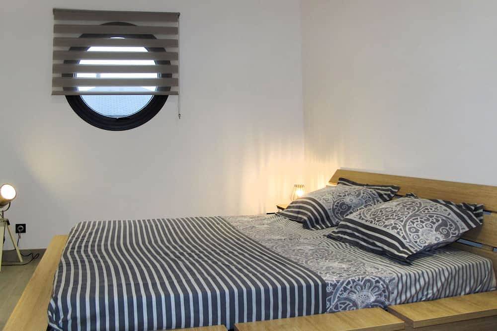 Pirou Beach by Interhome in Pirou, Coutances