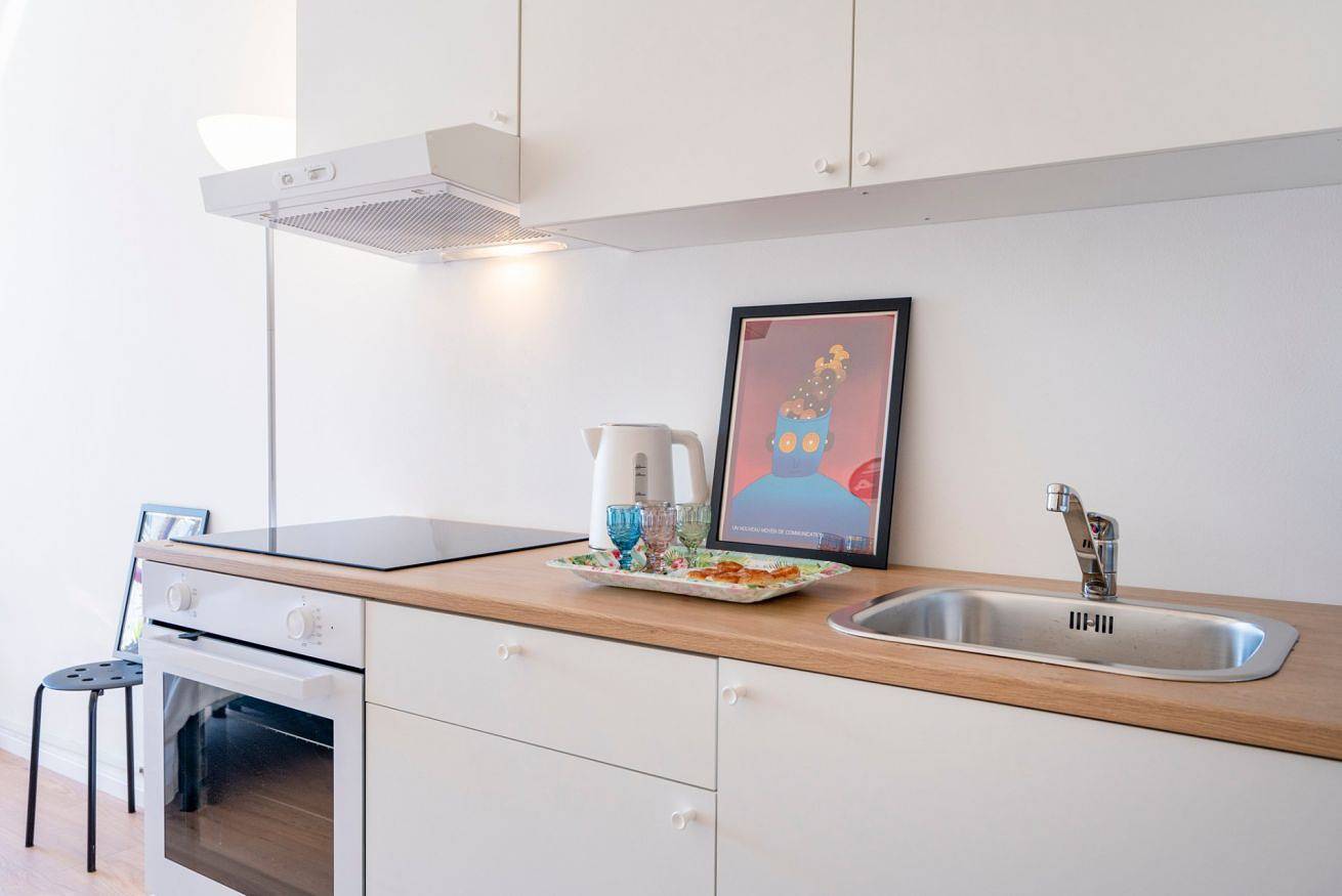 Appartamento intero, Central & Elegant Loft - with Balcony in Bari, Provincia di Bari