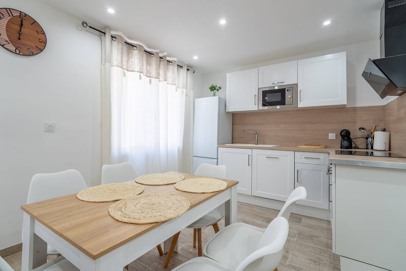 Apartamento entero, Apartamento 'Port-la-Nouvelle' con jardín privado y Wi-Fi in Port-la-Nouvelle, Côte d'Améthyste