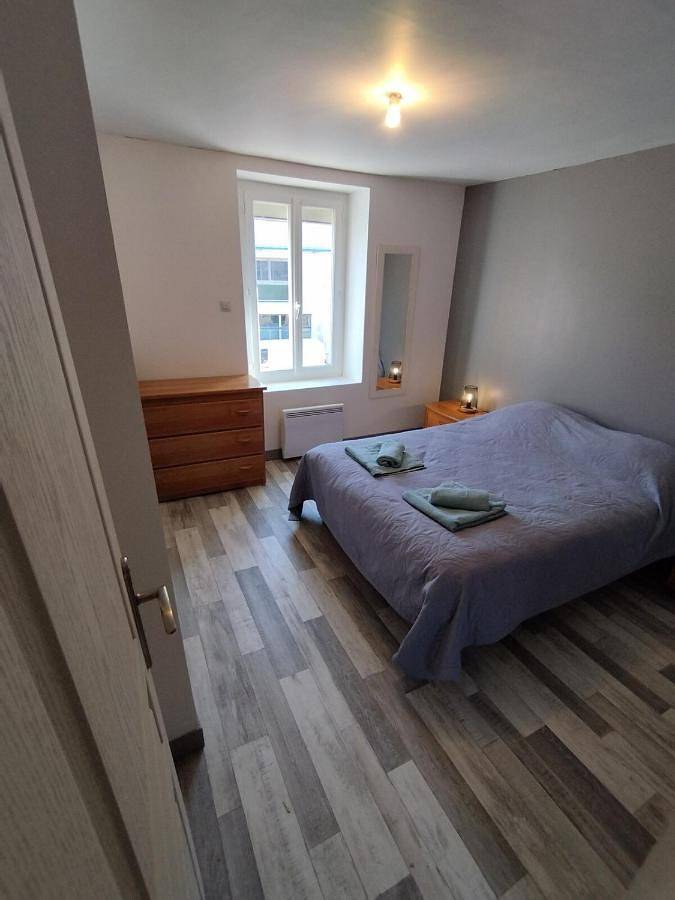 Jolie maison centre Ernée in Ernée, Mayenne