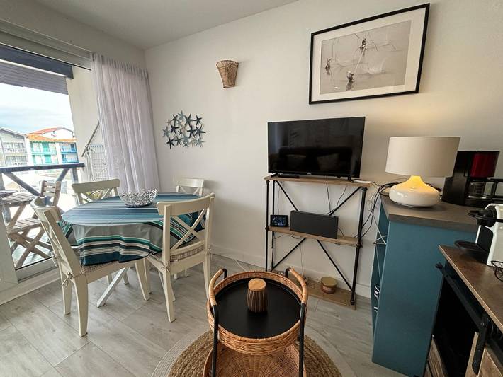 Gîte pour 3 personnes, avec terrasse et piscine à Hendaye - 3