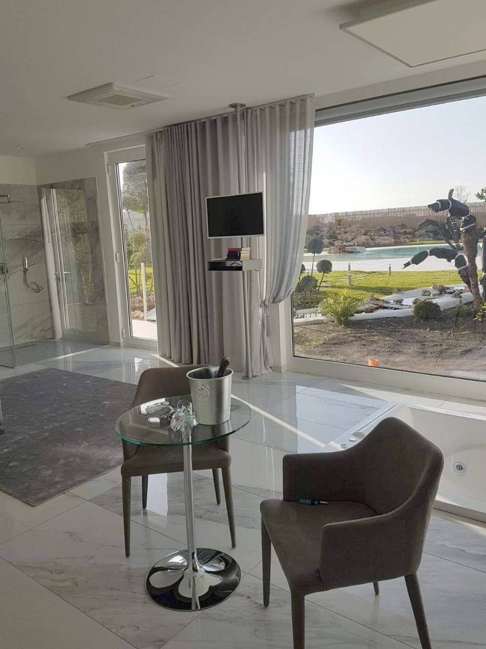 Deluxe Double Room with Balcony in Scafati, Parc national du Vésuve