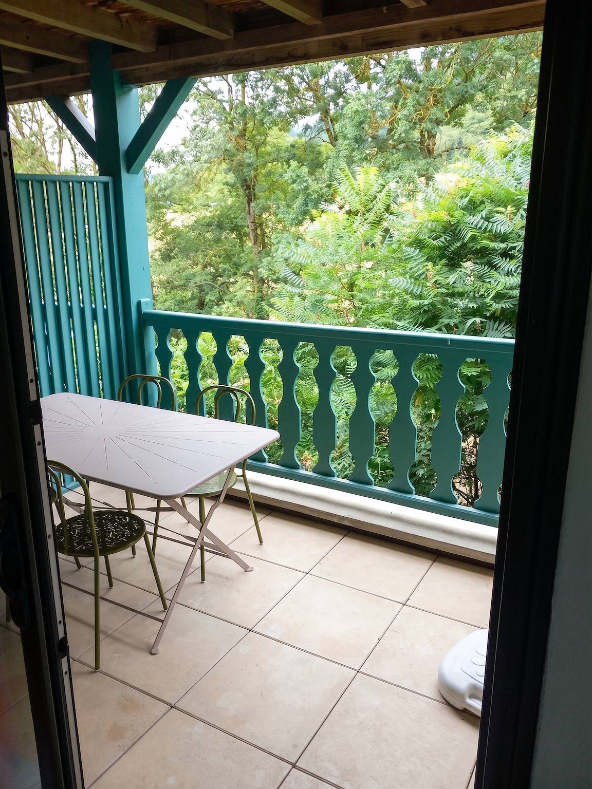 Appartement entier, Bel appartement au bord du lac à Arreau, 40 m² avec piscine in Arreau, Pyrénées