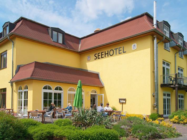 Hotel, mit Garten und Sauna sowie Seeblick am Beetzsee - 3