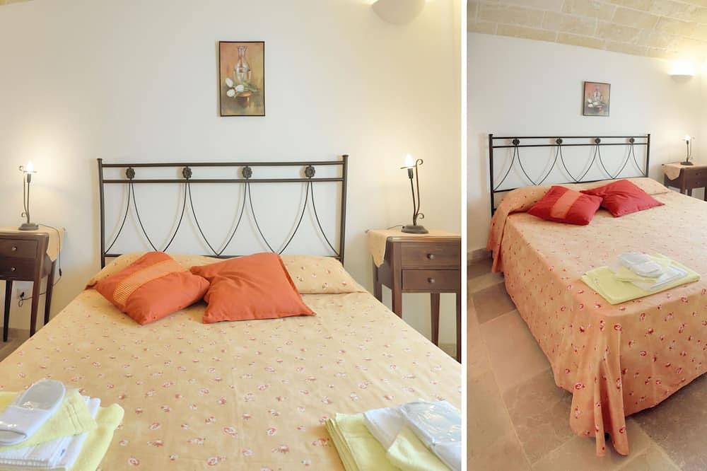 The Trulli Court - Trullo Basilico - in San Vito dei Normanni, Salento