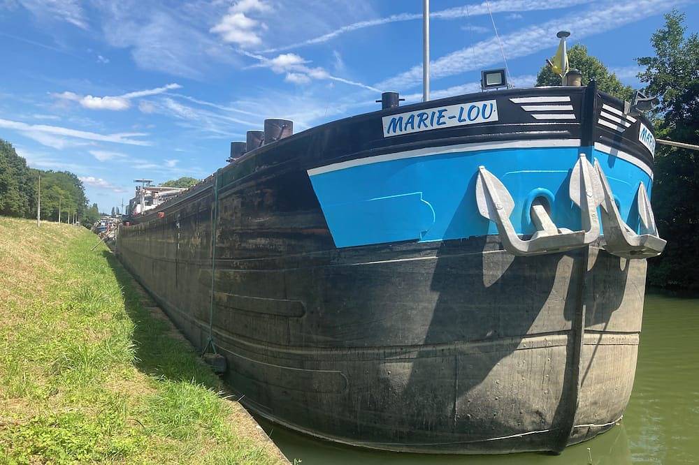 Péniche Marie-Lou in Venette, Oise