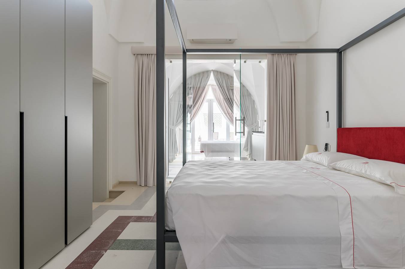 Appartement de vacances entier, Hydeout Luxury Suite - Crociera 39 by Wonderful Italy in San Vito dei Normanni, Salento