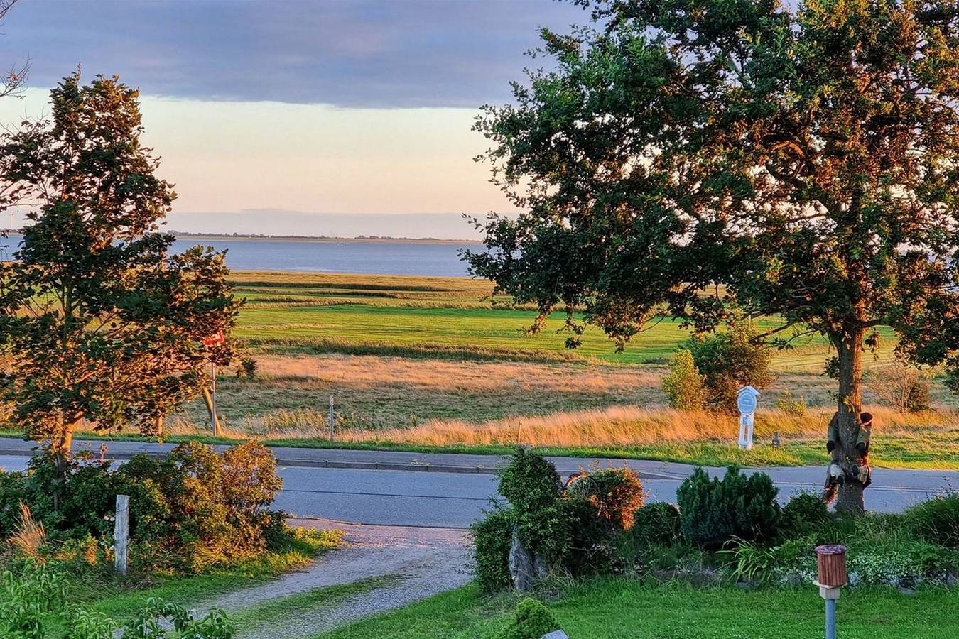 Ganze Wohnung, Ferienwohnung Nordsee & Wald in Husum-Schobüll für bis zu 2 Personen in Husum, Nordfriesland