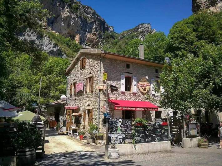 Hôtel pour 6 personnes, avec jardin, animaux acceptés à Plan-de-Baix