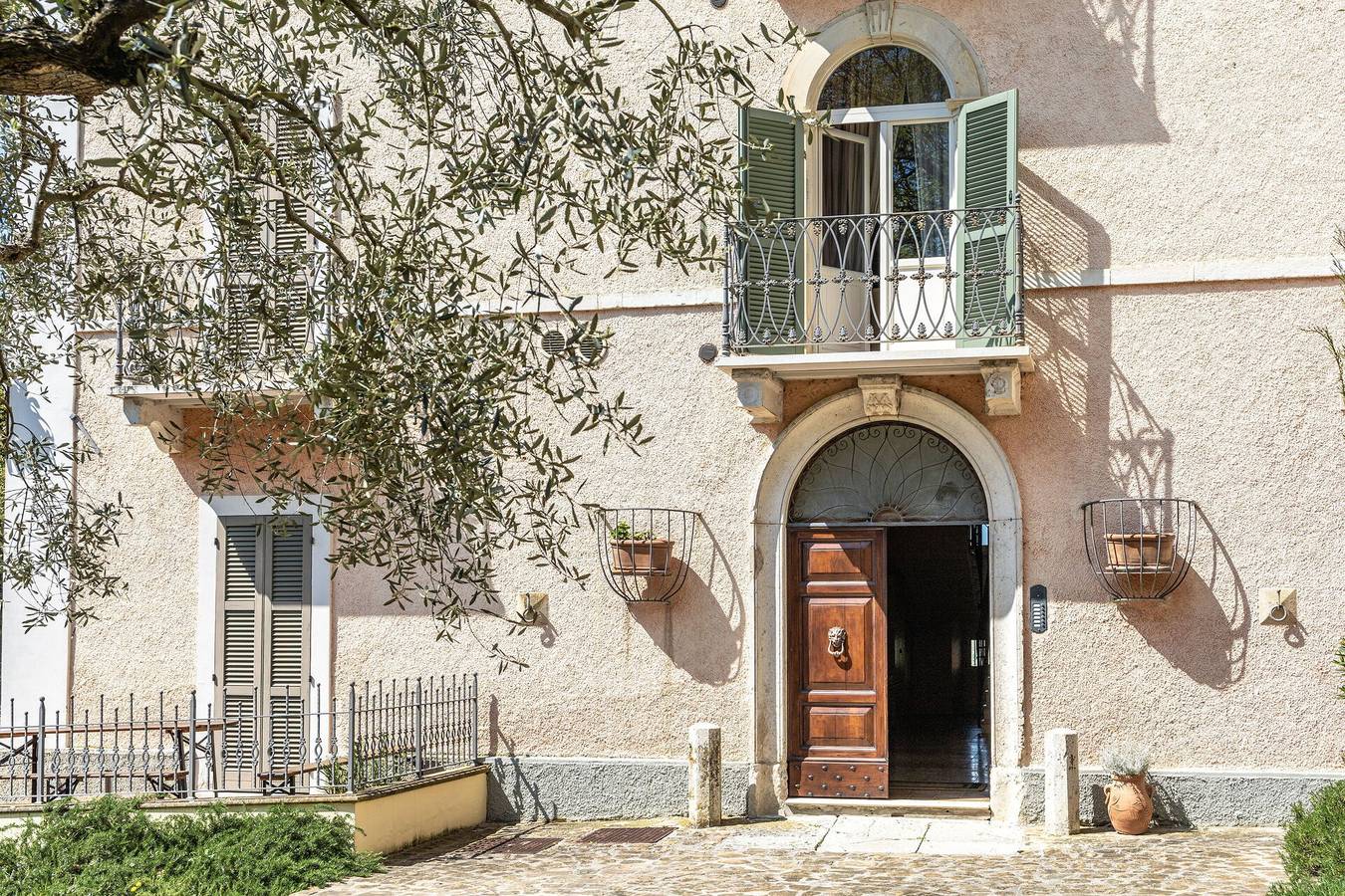 Serafini Holiday Home in Serrungarina, Colli al Metauro