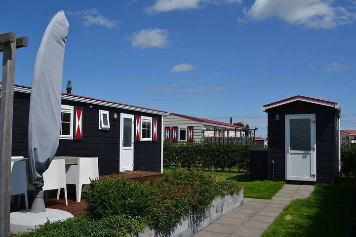 Chalet für 4 Personen, mit Garten und Terrasse - 1