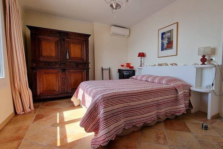 Villa pour 10 personnes, avec Terrasse ainsi que Jardin et Piscine à Théoule-sur-Mer - 3