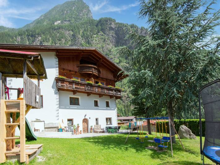 Ferienhaus für 10 Personen, mit Balkon und Garten in Oetz - 3