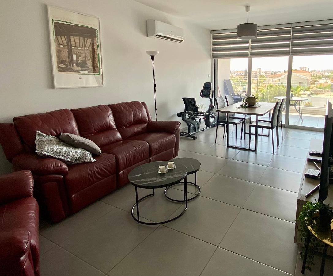 Appartement entier, Modern 2Br near Unic & Engomi Mall in Engomi, Chypre du Sud