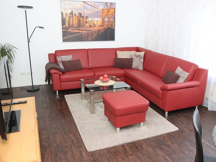 Gemütliche 1-Zimmer-Wohnung mit Balkon, Küche und Internet in der Nähe des Stadtzentrums in Stuttgart, Stuttgart Region