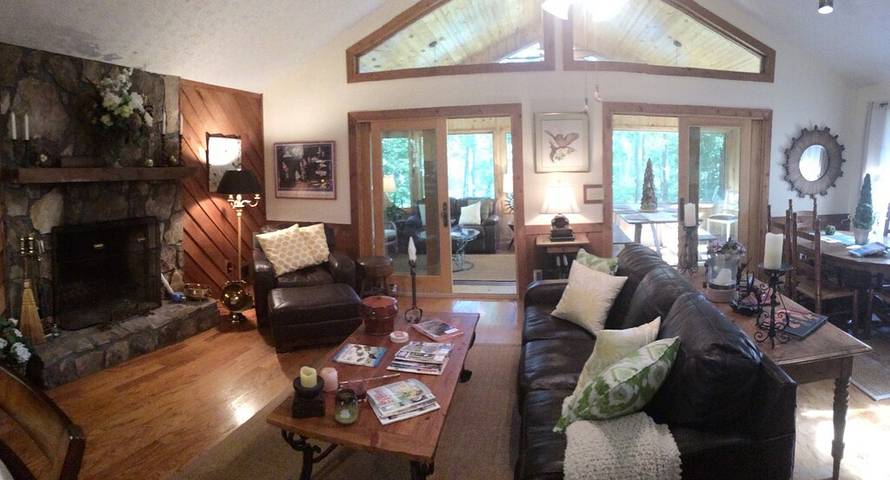 Vacation house for 7 people, with yard in Lake Lanier