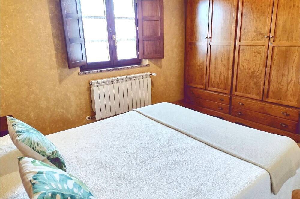Apartamento entero, Apartamento de vacaciones Santa Gadea para 1 - 4 personas con 2 dormitorios - Apartamento in Tapia de Casariego, Costa Verde