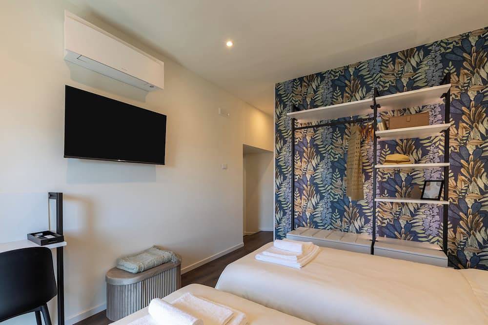 Ganze Wohnung, Casa Tornasole · Relax in the Castelli Romani · Close to Rome · Up to 6 Guests in Genzano di Roma, Parco Regionale dei Castelli Romani