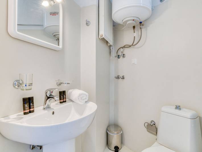 Gîte pour 6 personnes, avec jardin dans Aliki - 2