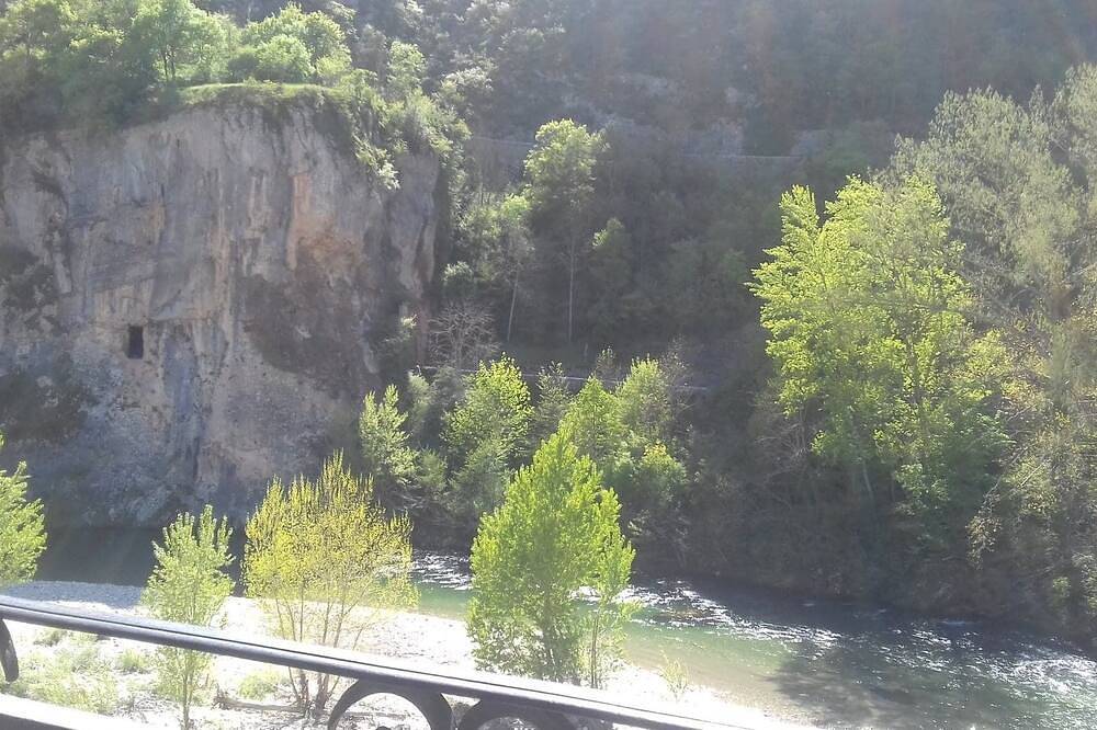 Apartamento entero, Gîte panoramix por el rio in Gorges du Tarn Causses, Cevenas