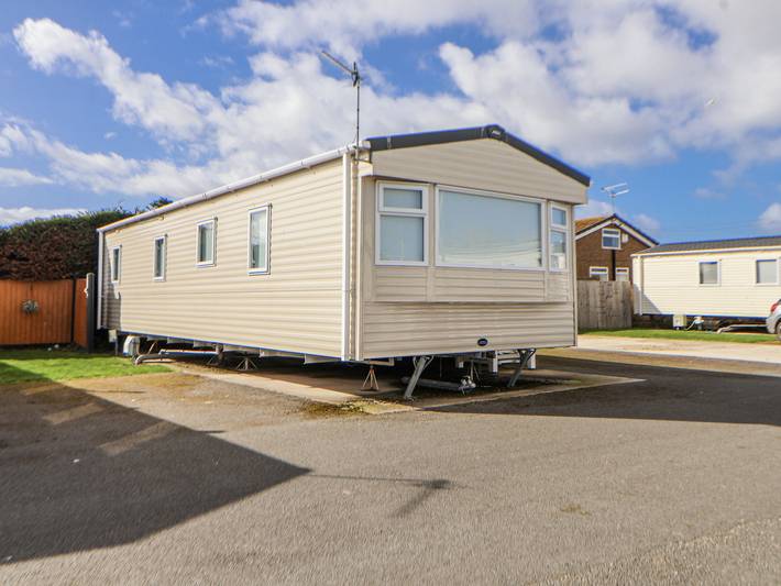 Caravan for 8 people, with garden in Towyn