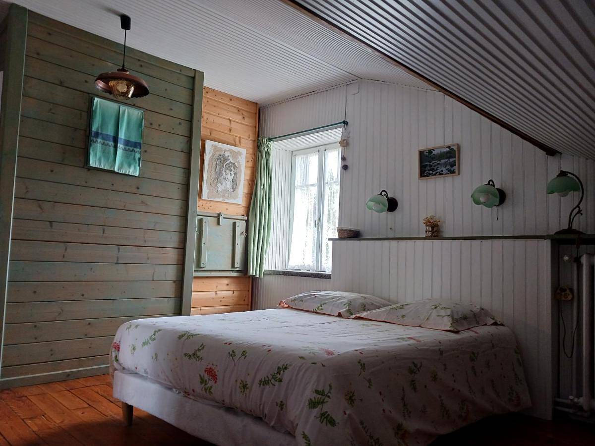 Triple Room with Mountain View in Liézey, Parc naturel régional des Ballons des Vosges