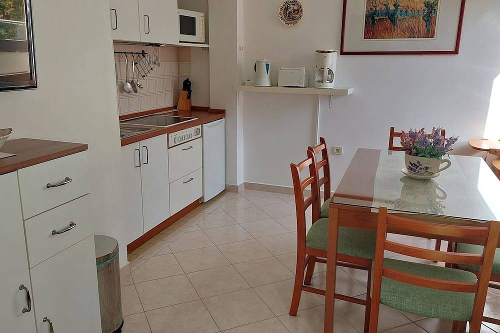 Entire apartment, Familienfreundlich, Ortszentrum, Zentralstrand in Podgora, Makarska Riviera
