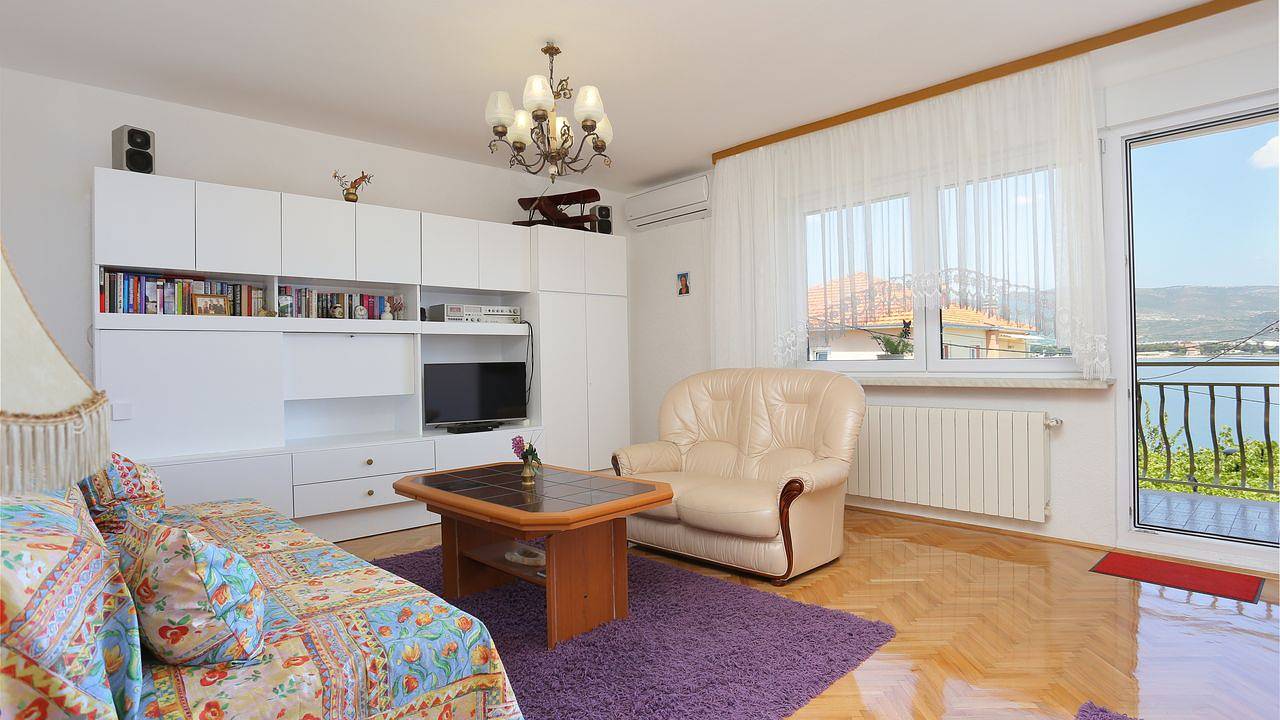 Ganze Ferienwohnung, Ferienwohnung für 6 Personen (92 m²) in Arbanija in Arbanija, Ciovo