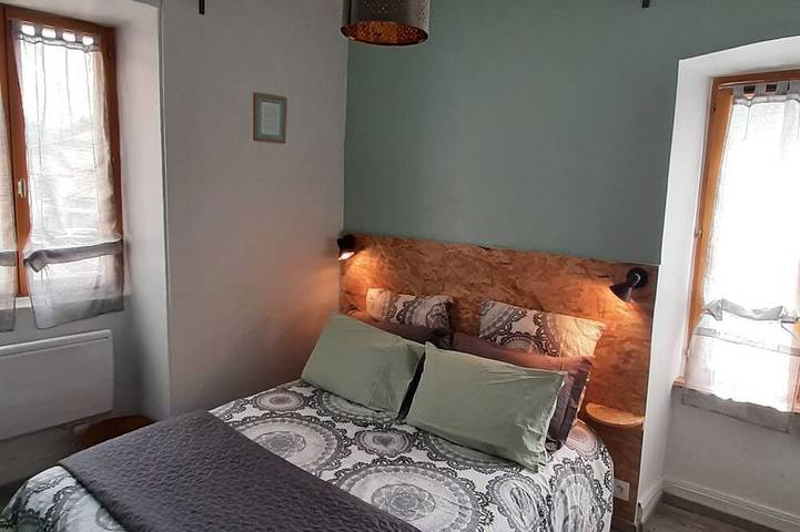 Location de vacances pour 6 personnes, avec jardin, animaux acceptés à Saint-Floret - 3