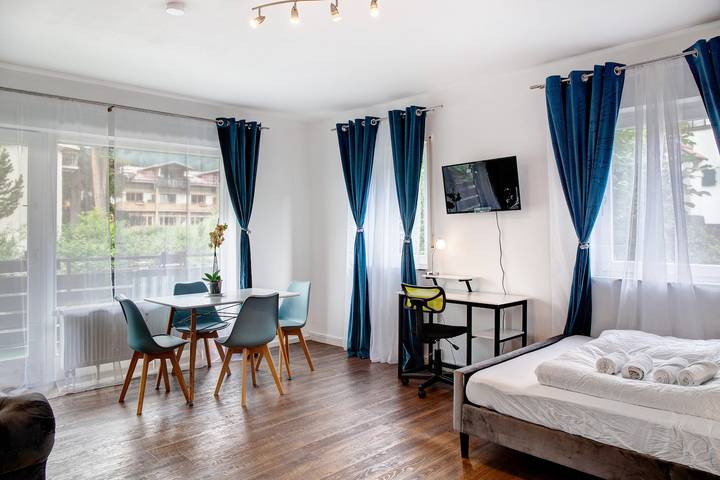 Ferienwohnung für 4 Personen, mit Balkon in Oberammergau - 2