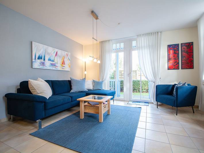 Ferienwohnung für 2 Personen, mit Terrasse und Balkon/Terrasse in Kühlungsborn
