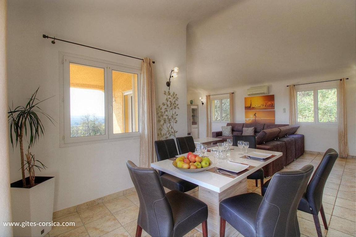 Villa les Oliviers in San-Gavino-di-Carbini, Parc naturel régional de Corse