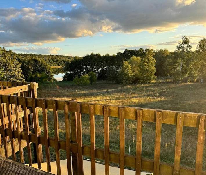 Ferienwohnung für 5 Personen, mit Balkon und Terrasse sowie Garten und Seeblick in Angermünde