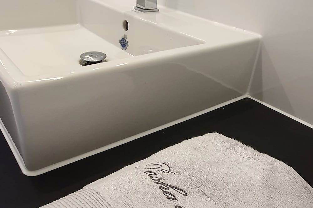 Ganze Wohnung, Luxus Apartment Pasha im Rheingau in Geisenheim, Rheingau-Taunus-Kreis