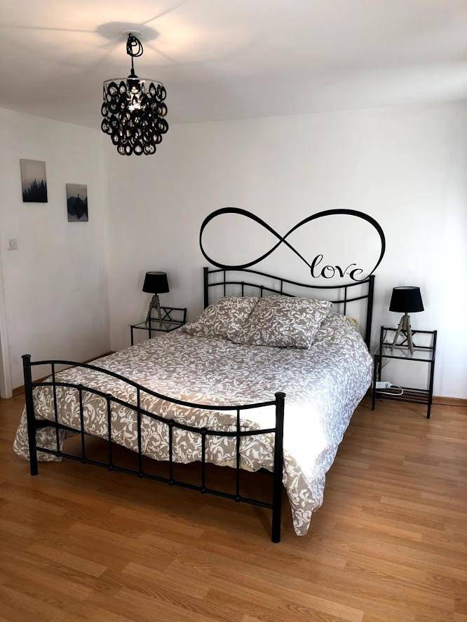 Maison d’hôte pour 8 personnes, avec vue dans les Ardennes - 3