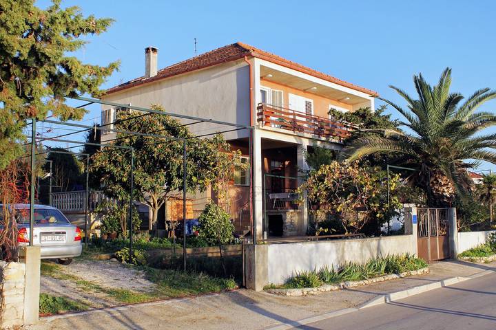 Ganze Wohnung, 1-Zimmer-Ferienwohnung am Strand Zadar - Diklo, Zadar A-5925-a in Zadar Stadt, Zadar (Kommun)