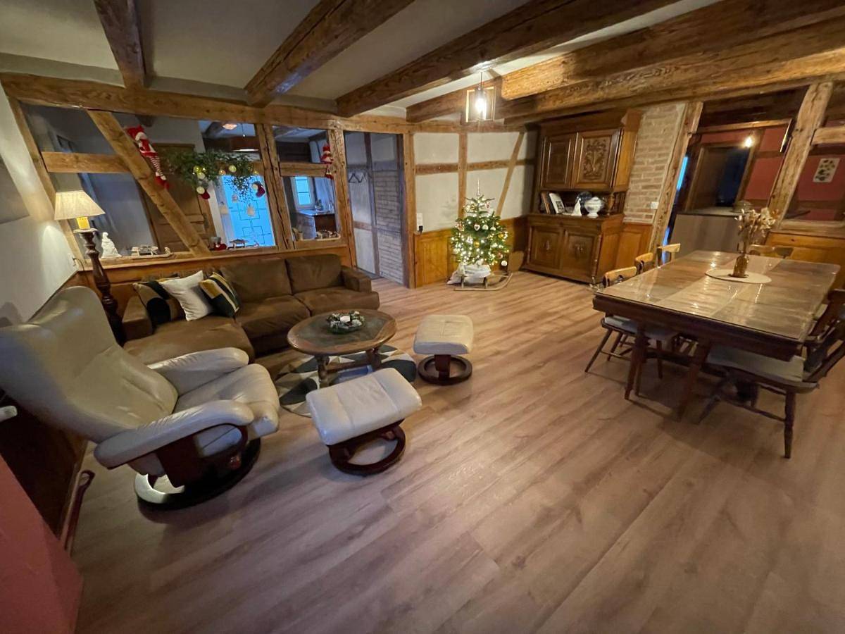 Appartement entier, Three-Bedroom Apartment in Fessenheim-le-Bas, Région de Strasbourg