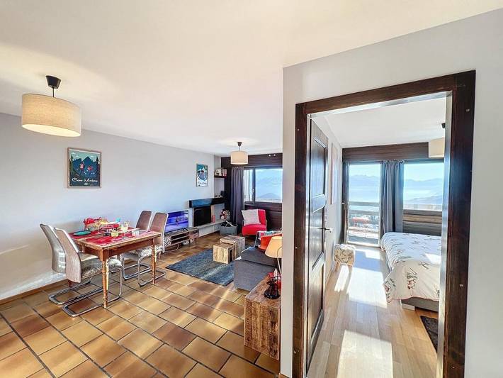 Gîte pour 6 personnes, avec sauna ainsi que balcon et vue, animaux acceptés à Icogne - 2