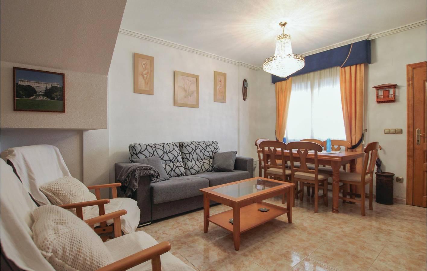 Apartamento de 140m2 con piscina y terraza, a pie de playa in Colinas de la Zenia, Orihuela