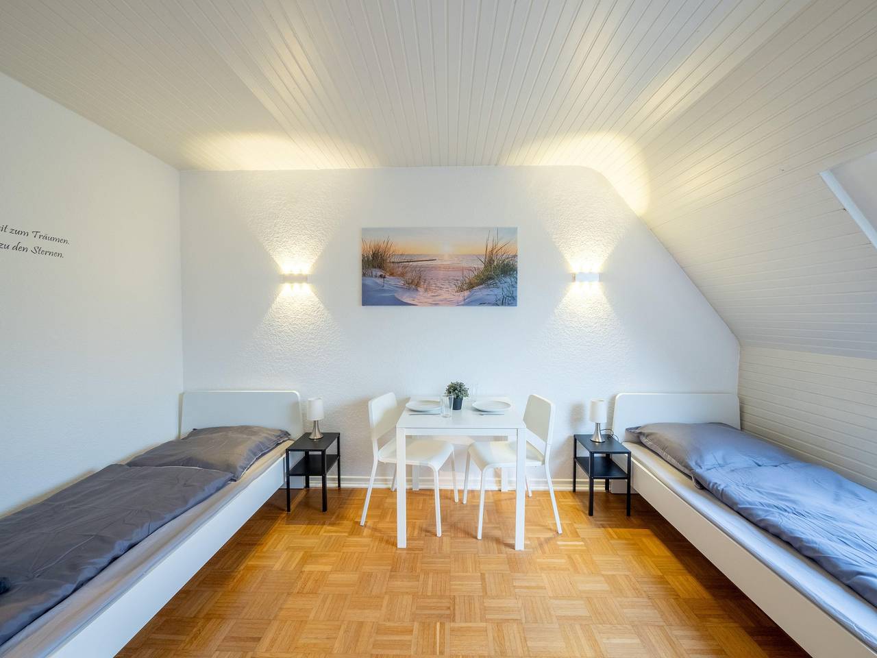 Ganze Ferienwohnung, Monteurwohnung für 6 Personen mit Wlan, Küche & Tv - Ahrensburg, Nähe Hamburg - Agge3501 in Ahrensburg, Kreis Stormarn