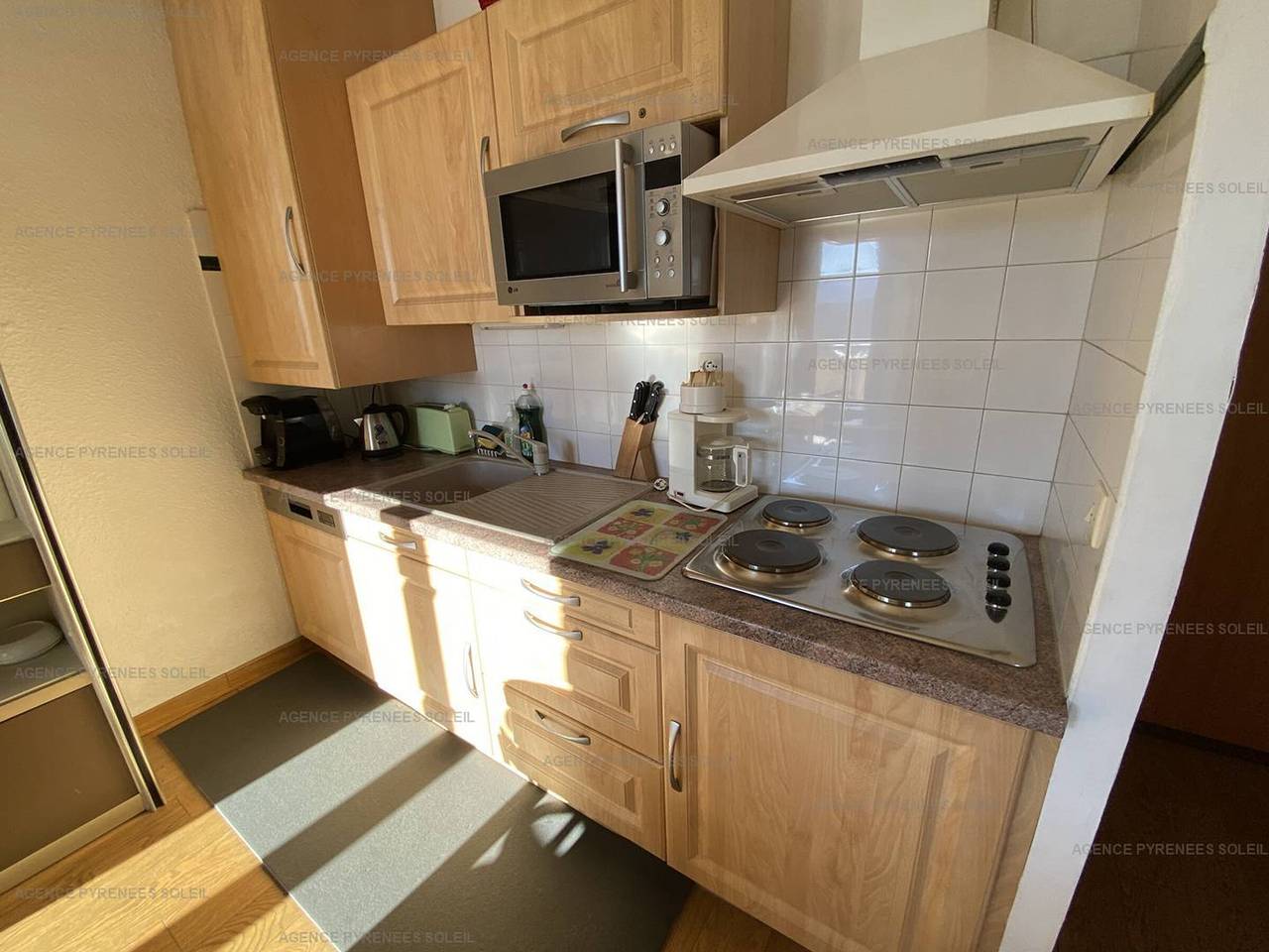 Appartement entier, T2 4 personnes avec parking et casier à skis à 300m des commerces in Les Angles, Parc naturel régional des Pyrénées catalanes