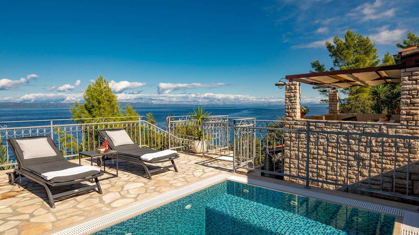 Villa Stavros by Villas Guide in Blato (Chorwacja), Korčula