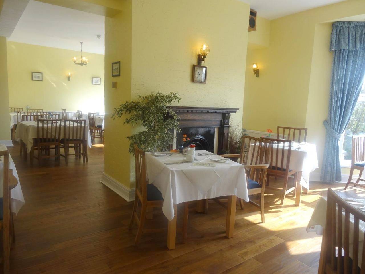Standard Double Room in Saundersfoot, Pembrokeshire